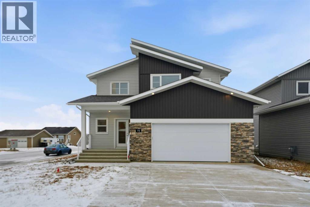 70 Palmer Circle, Blackfalds, Alberta  T0M 0J2 - Photo 42 - A2273755