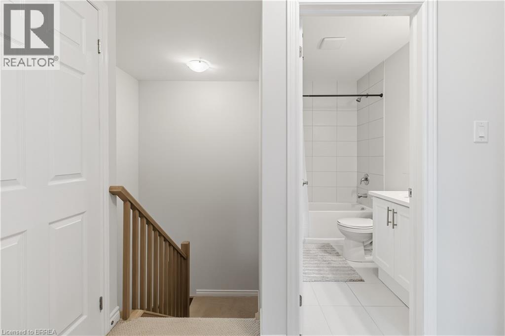 677 Park Road N Unit# 141, Brantford, Ontario  N3R 0C2 - Photo 47 - 40812802