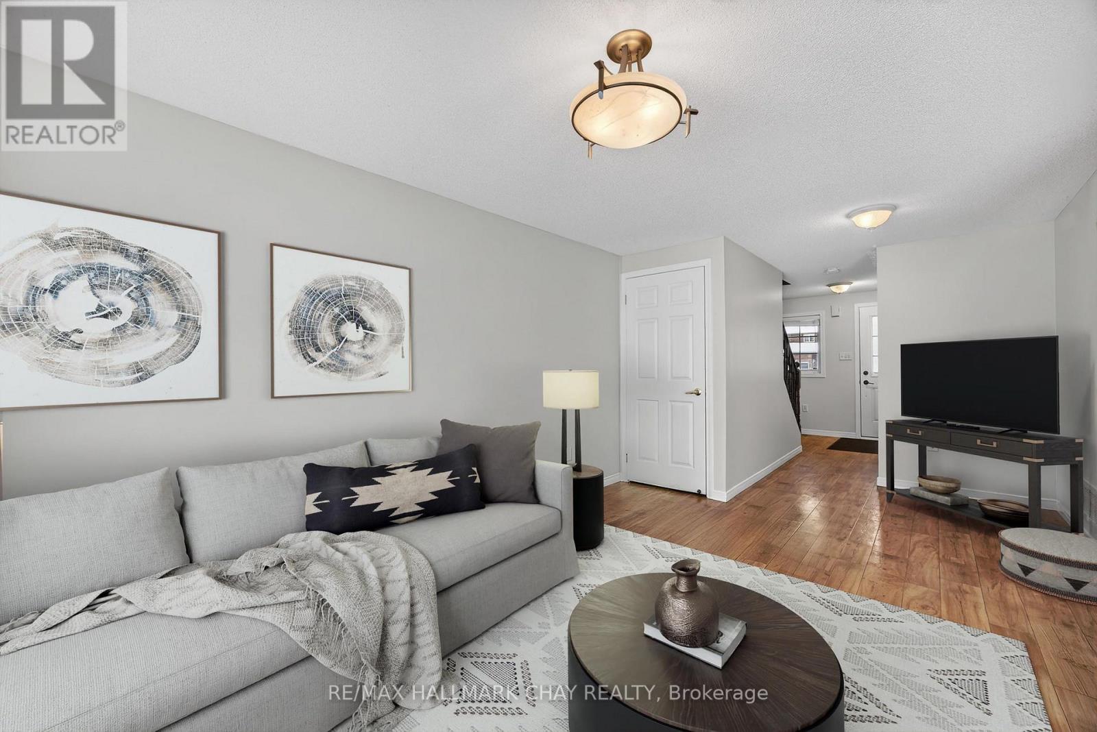 36 Goodwin Drive, Barrie, Ontario  L4N 5Z7 - Photo 10 - S12843144