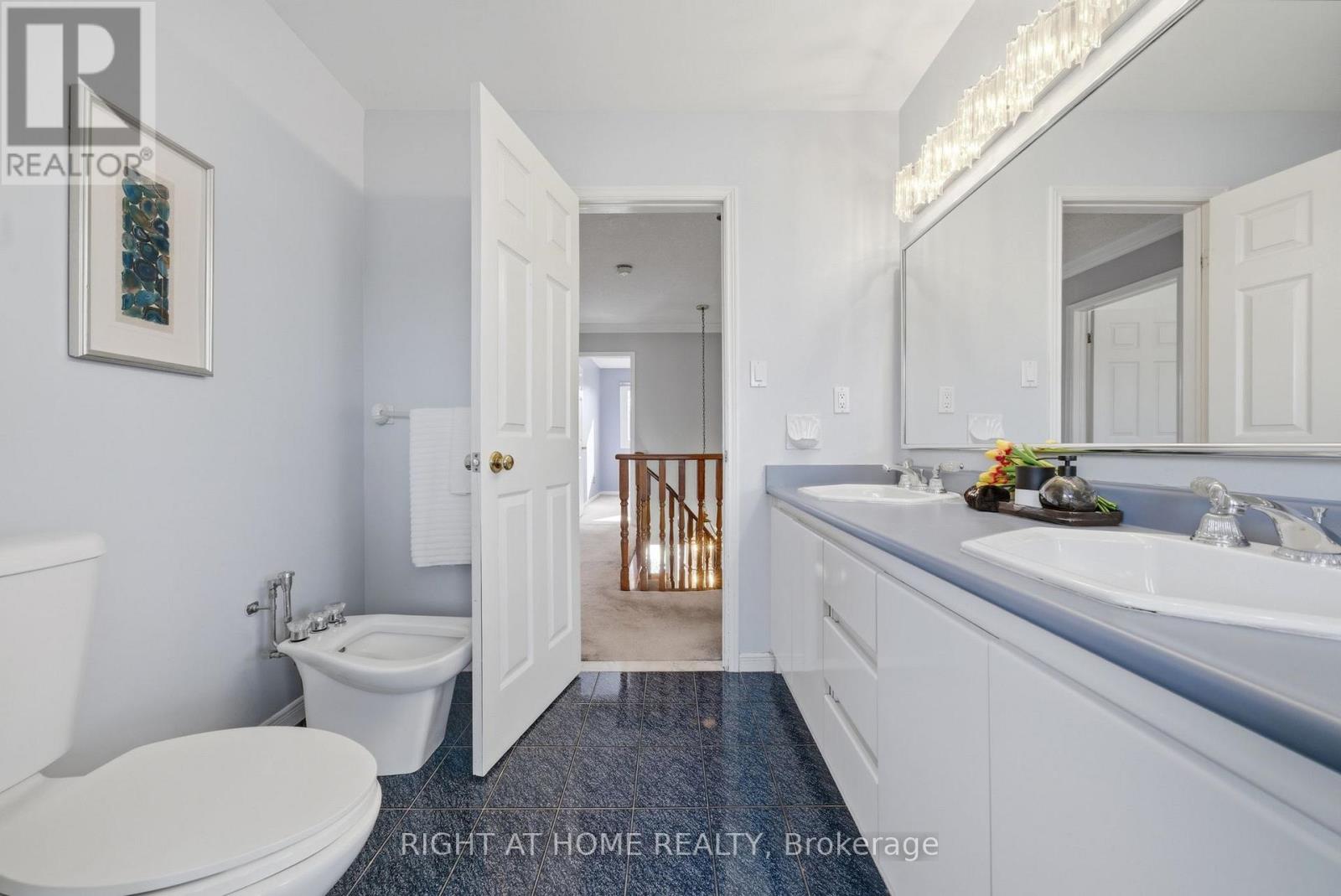 4219 Preston Trail, Mississauga, Ontario  L4W 4R7 - Photo 31 - W12850310