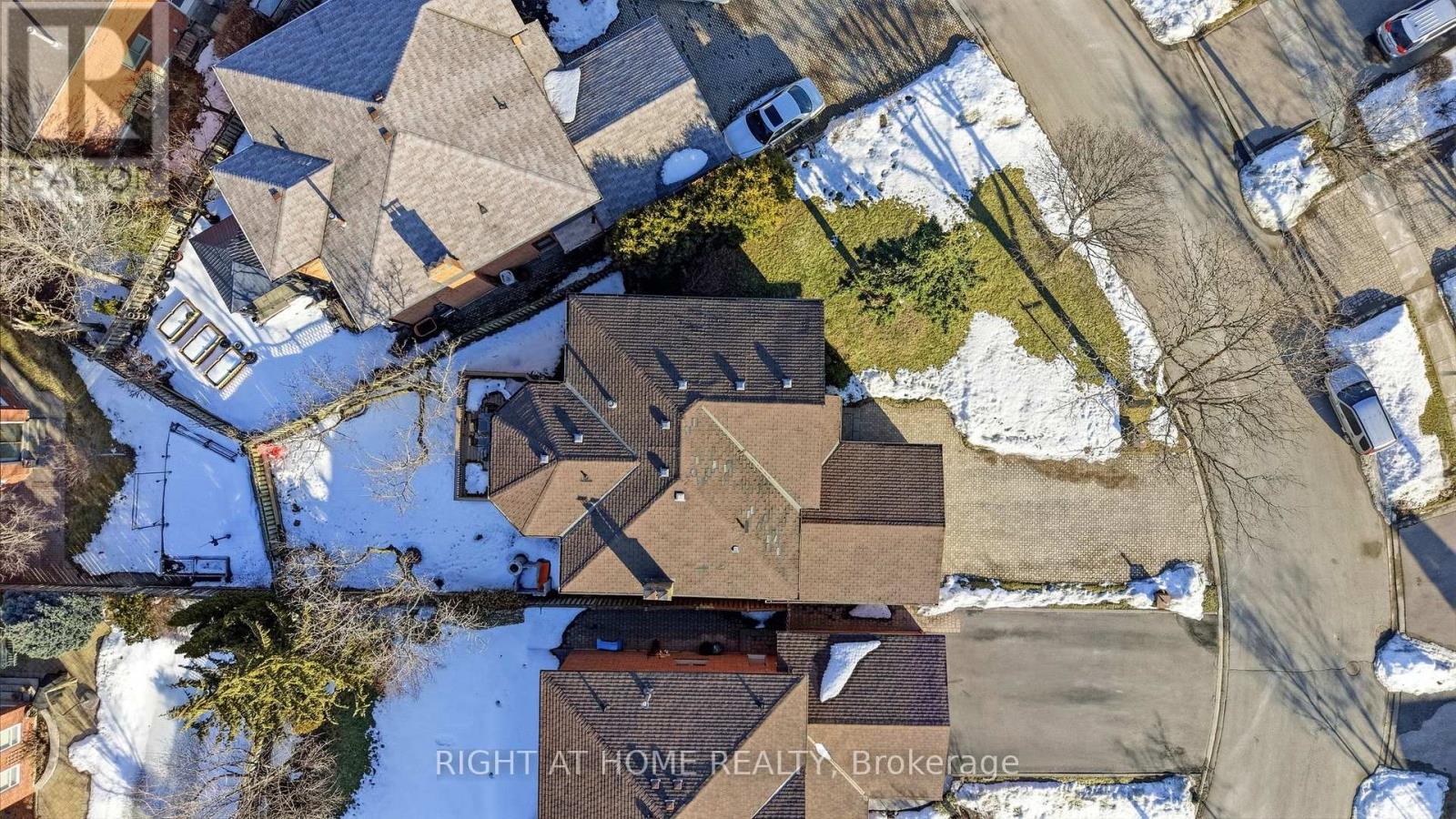 4219 Preston Trail, Mississauga, Ontario  L4W 4R7 - Photo 42 - W12850310