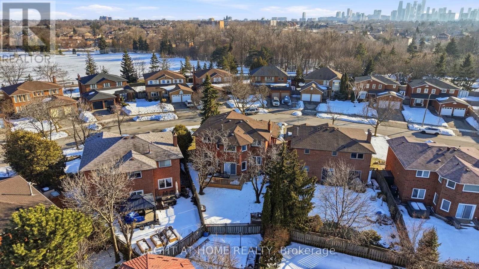 4219 Preston Trail, Mississauga, Ontario  L4W 4R7 - Photo 45 - W12850310