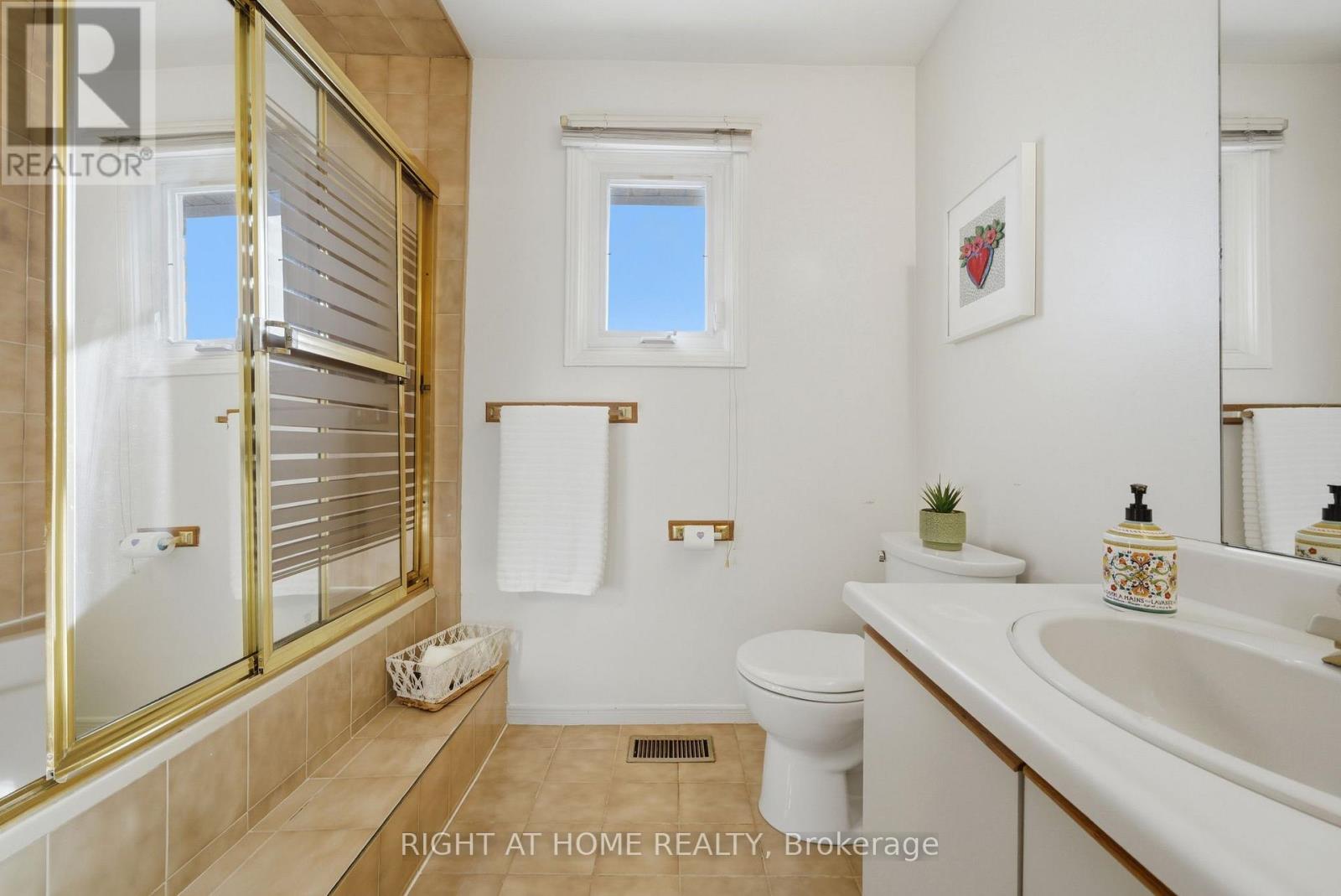 4219 Preston Trail, Mississauga, Ontario  L4W 4R7 - Photo 34 - W12850310