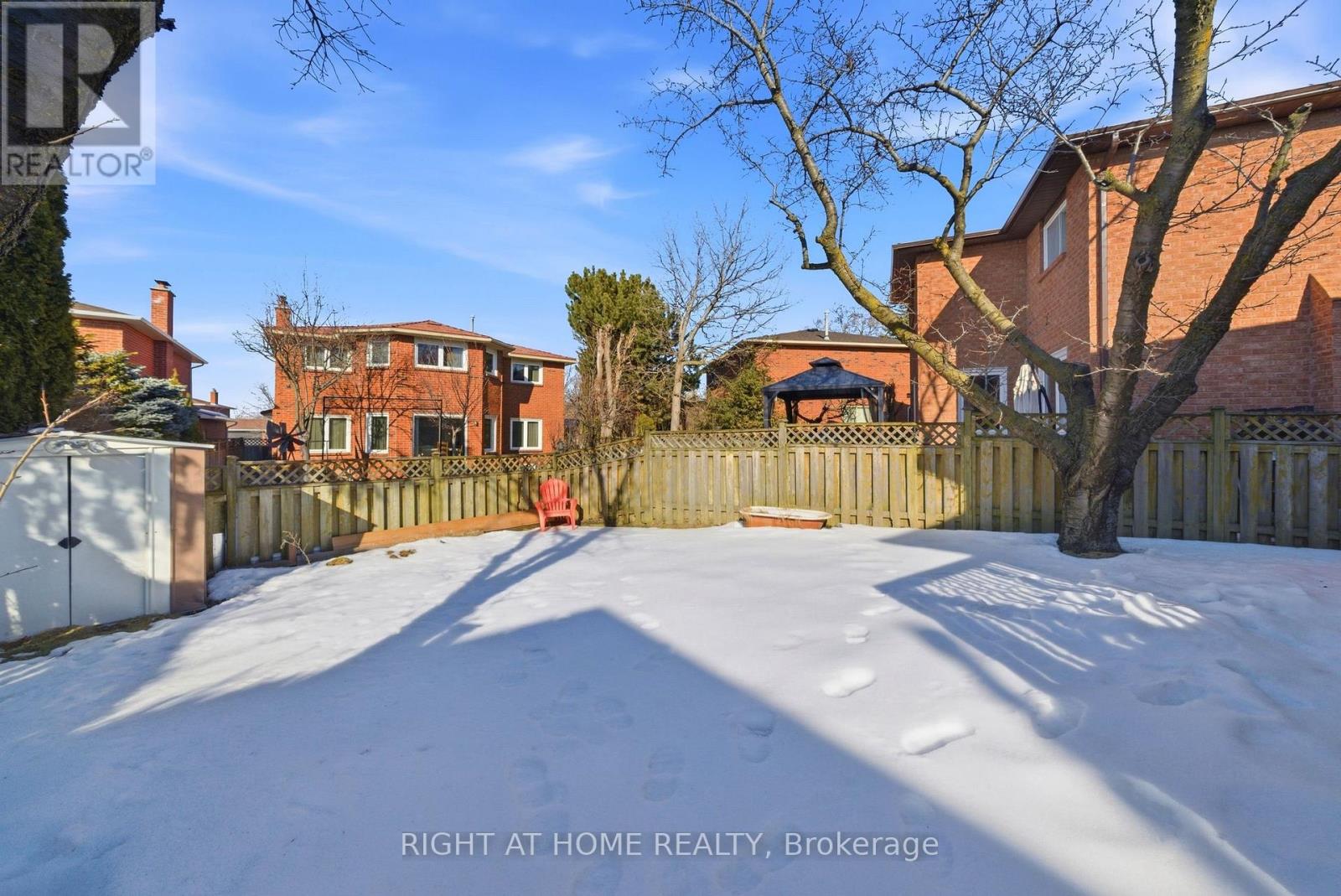 4219 Preston Trail, Mississauga, Ontario  L4W 4R7 - Photo 39 - W12850310