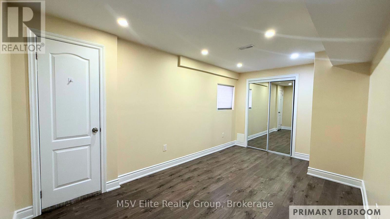 140 Queen Mary Drive, Brampton, Ontario  L7A 2R5 - Photo 6 - W12886302