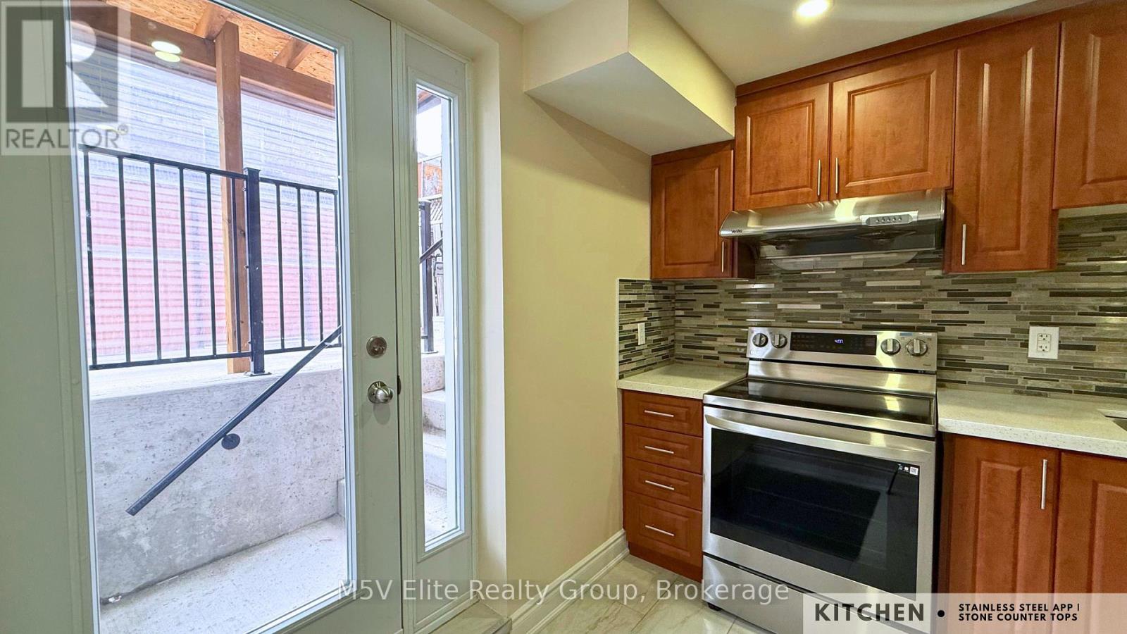 140 QUEEN MARY DRIVE, brampton (fletcher's meadow), Ontario