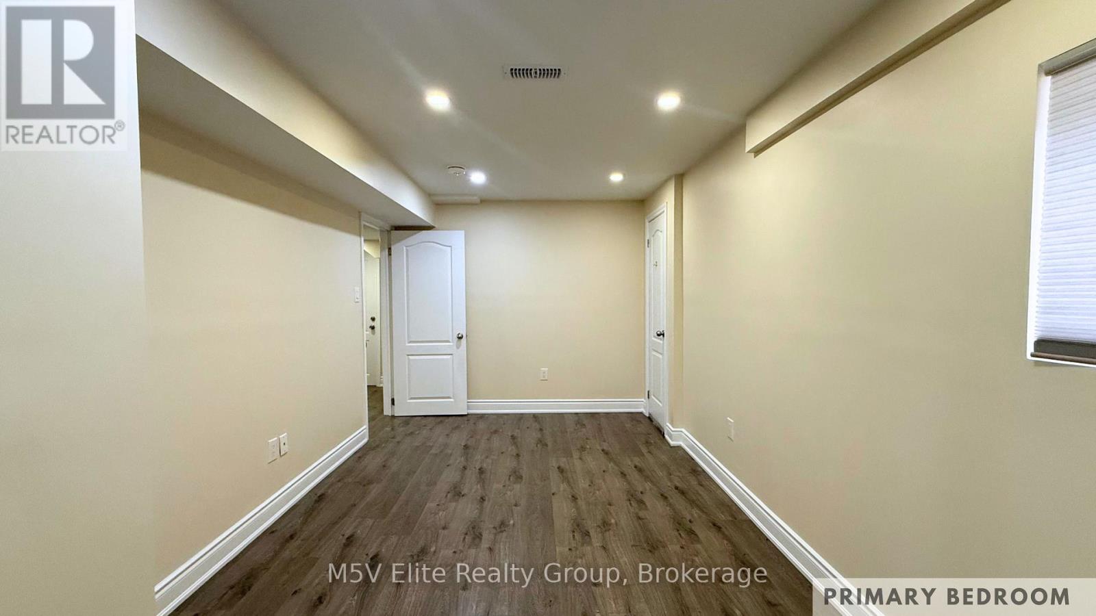 140 Queen Mary Drive, Brampton, Ontario  L7A 2R5 - Photo 7 - W12886302