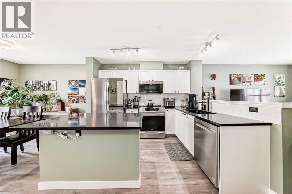 389 Elgin Gardens Se, Calgary, Alberta  T2Z 4T8 - Photo 6 - A2289271