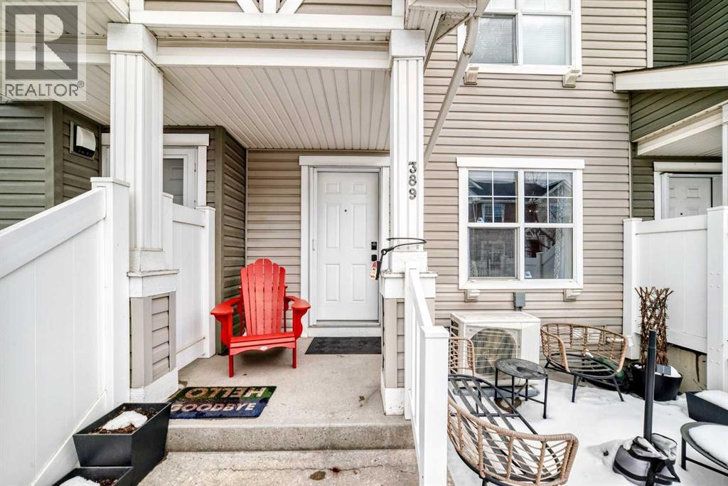 389 Elgin Gardens Se, Calgary, Alberta  T2Z 4T8 - Photo 4 - A2289271