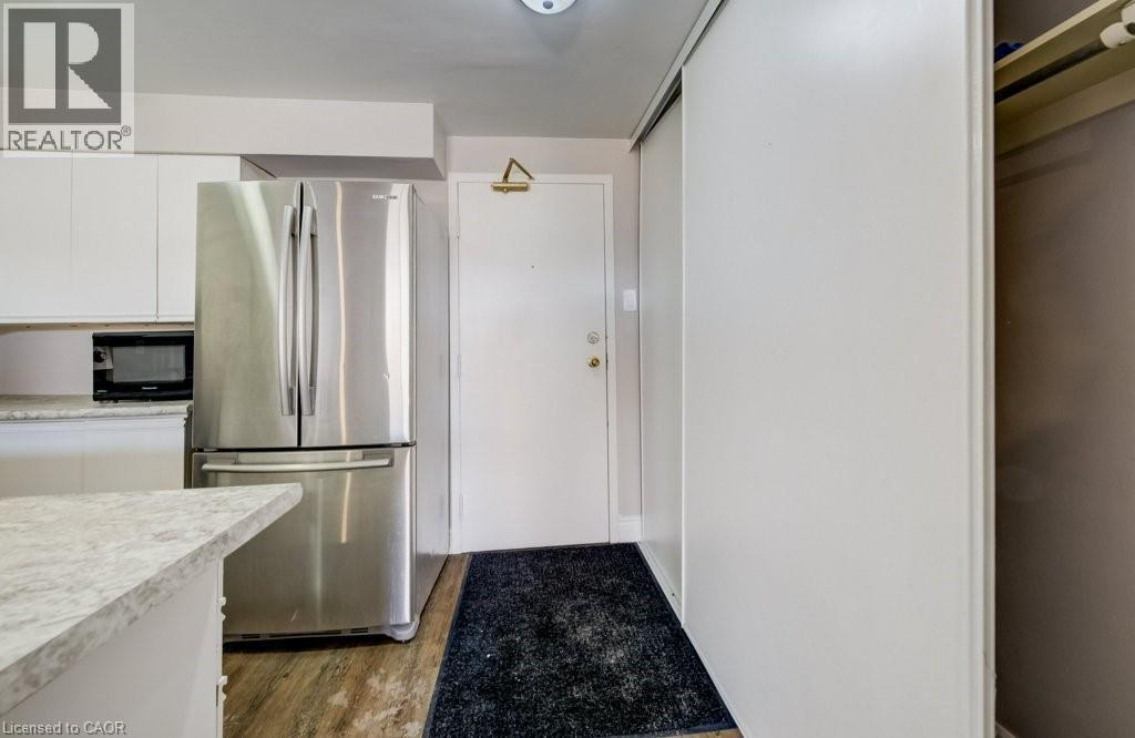 41 Valleyview Road Unit# 35, Kitchener, Ontario  N2E 3H9 - Photo 5 - 40812606