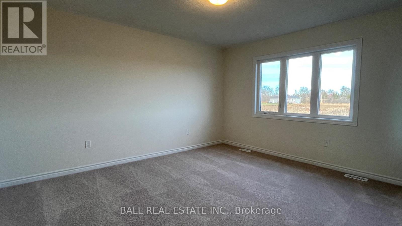 33 - 104 Golden Meadows Drive, Otonabee-South Monaghan, Ontario  K9J 6Y3 - Photo 15 - X12890758