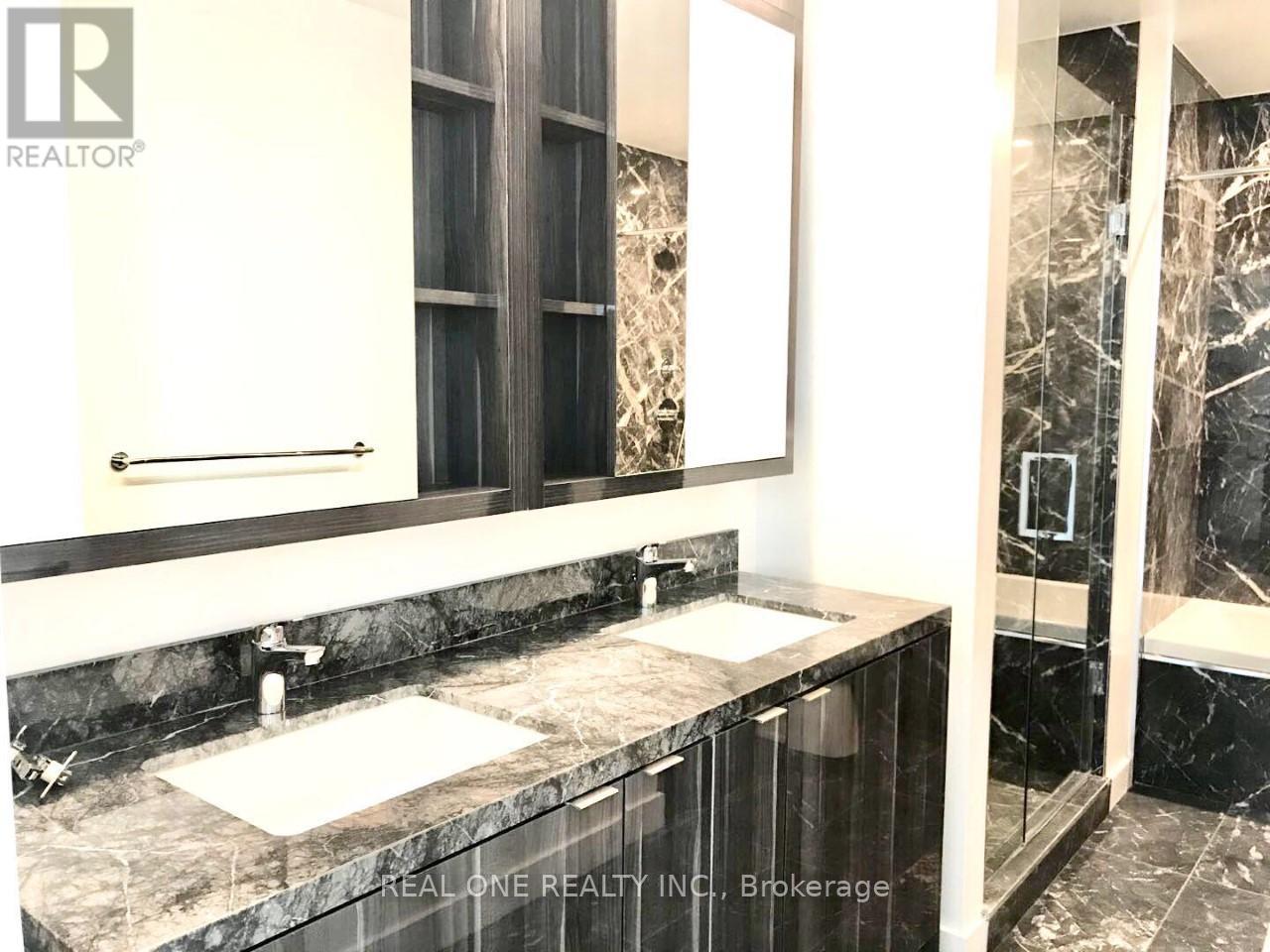 5207 - 125 Blue Jays Way, Toronto (Waterfront Communities), Ontario  M5V 0C4 - Photo 11 - C12890710