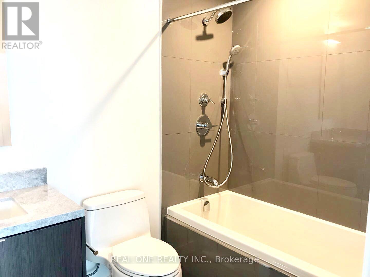 5207 - 125 Blue Jays Way, Toronto (Waterfront Communities), Ontario  M5V 0C4 - Photo 6 - C12890710