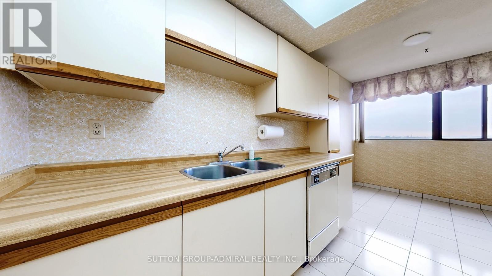 904 - 133 Torresdale Avenue, Toronto (Westminster-Branson), Ontario  M2R 3T2 - Photo 22 - C12890728