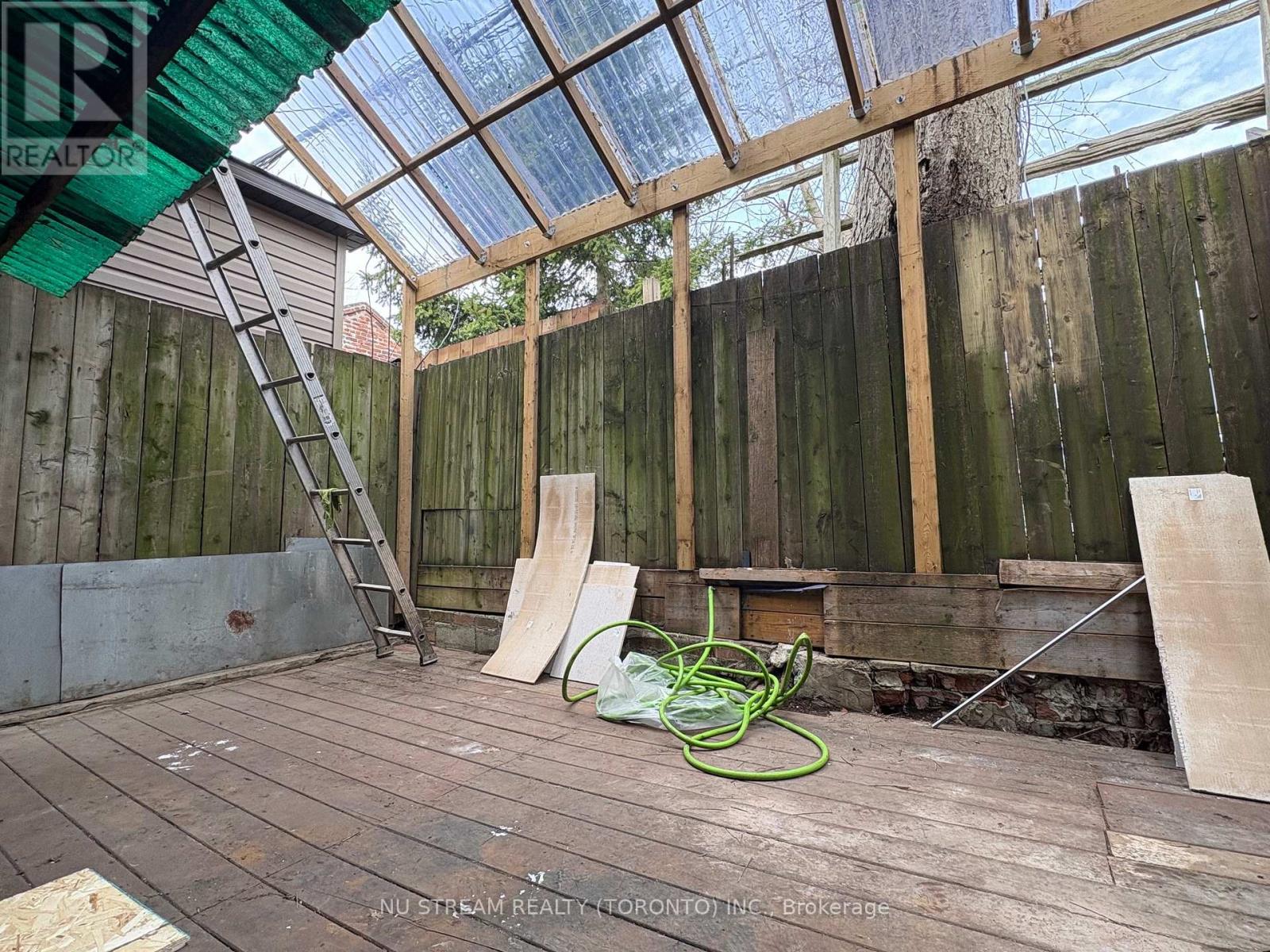 688 Gerrard Street, Toronto (North Riverdale), Ontario  M4M 1Y3 - Photo 10 - E12890690