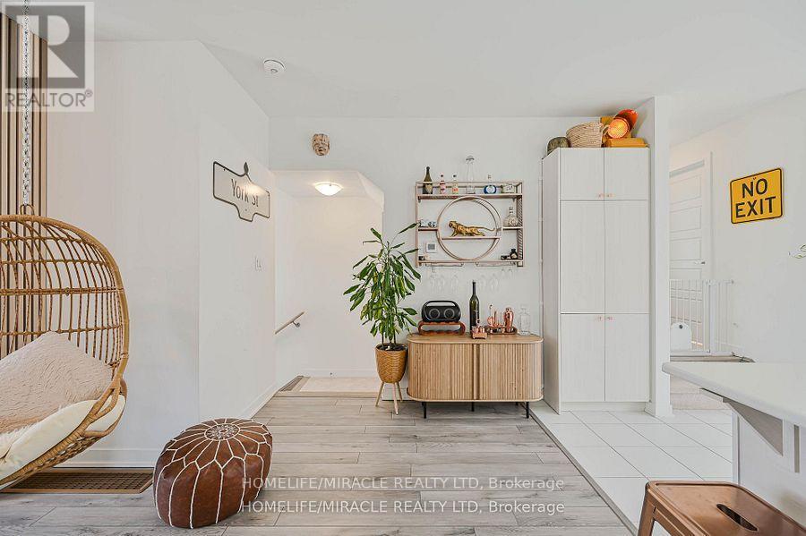 17 Selfridge Way, Whitby, Ontario  L1N 0N9 - Photo 11 - E12890726