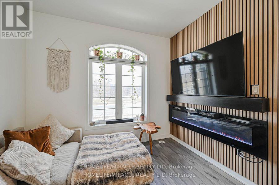 17 Selfridge Way, Whitby, Ontario  L1N 0N9 - Photo 13 - E12890726