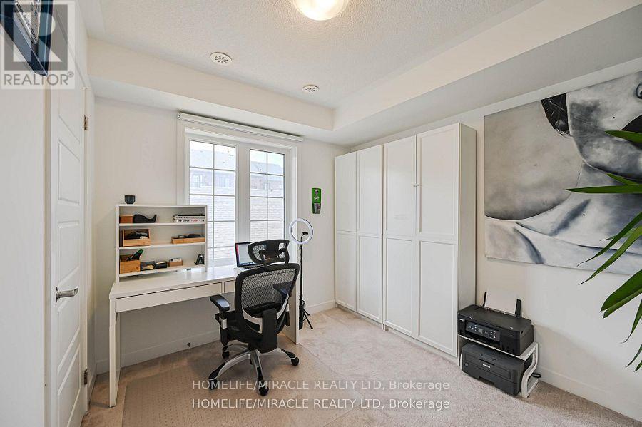 17 Selfridge Way, Whitby, Ontario  L1N 0N9 - Photo 28 - E12890726