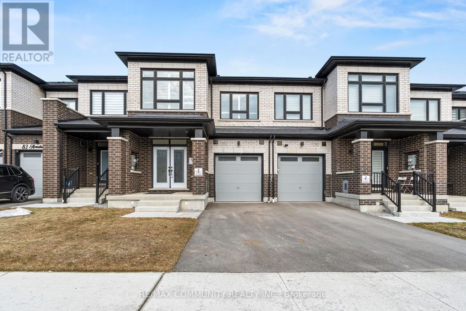 81 ARMILIA PLACE, Whitby, Ontario