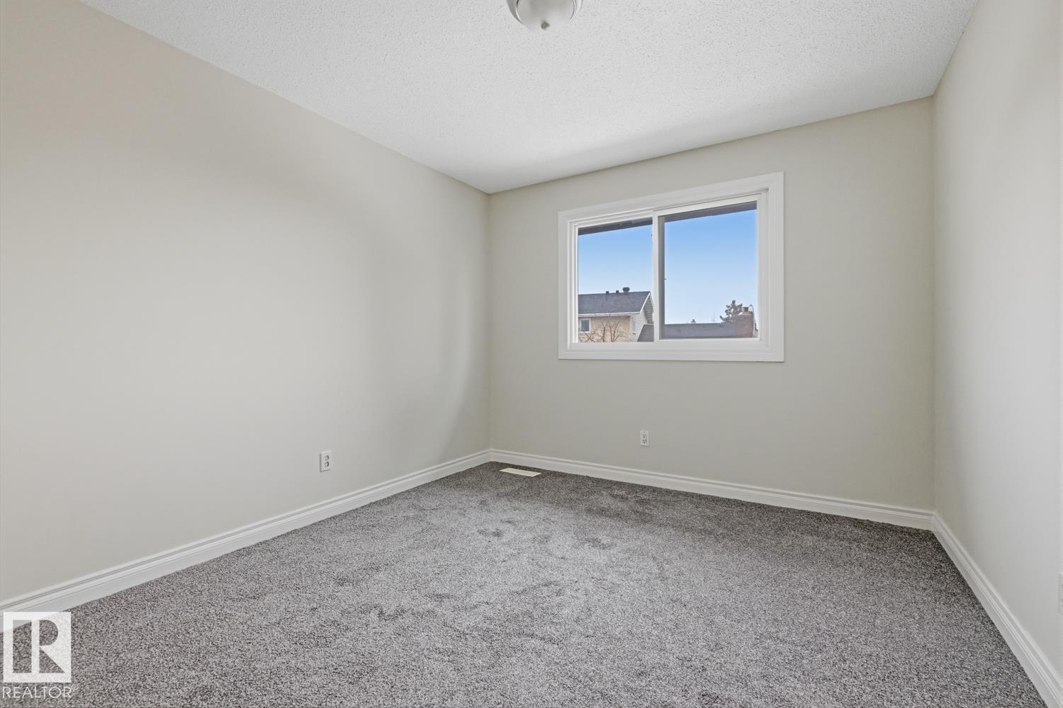 Unknown Address, ,     - Photo 11 - E4477767