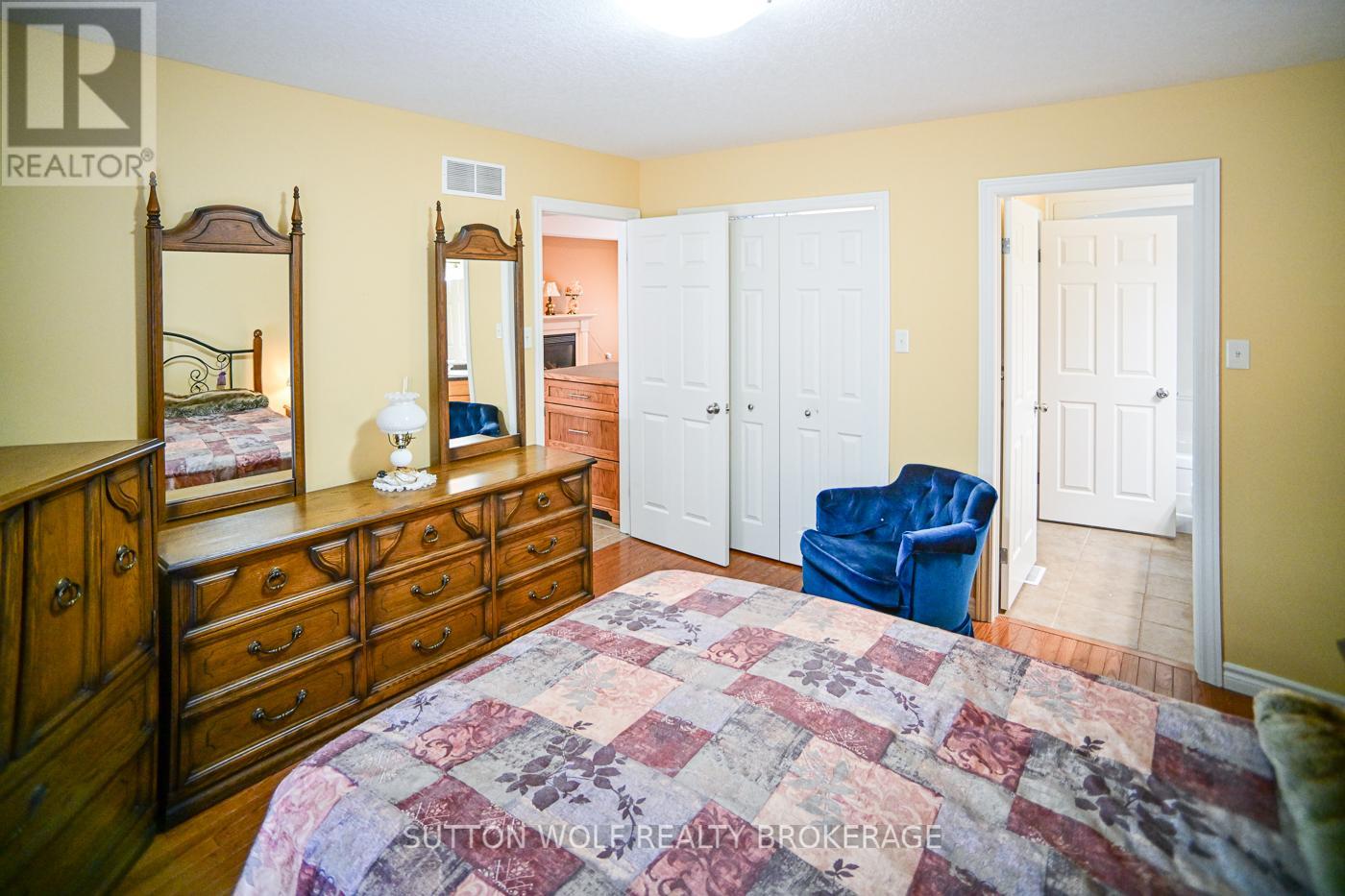 7 - 375 Scott Street E, Strathroy-Caradoc, Ontario  N7G 4G7 - Photo 19 - X12890736