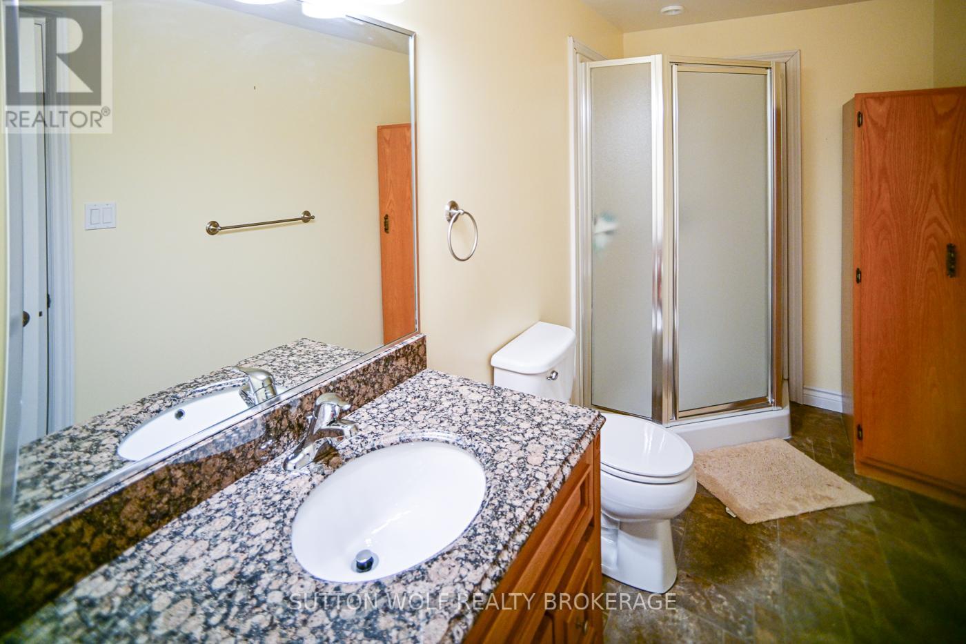 7 - 375 Scott Street E, Strathroy-Caradoc, Ontario  N7G 4G7 - Photo 28 - X12890736