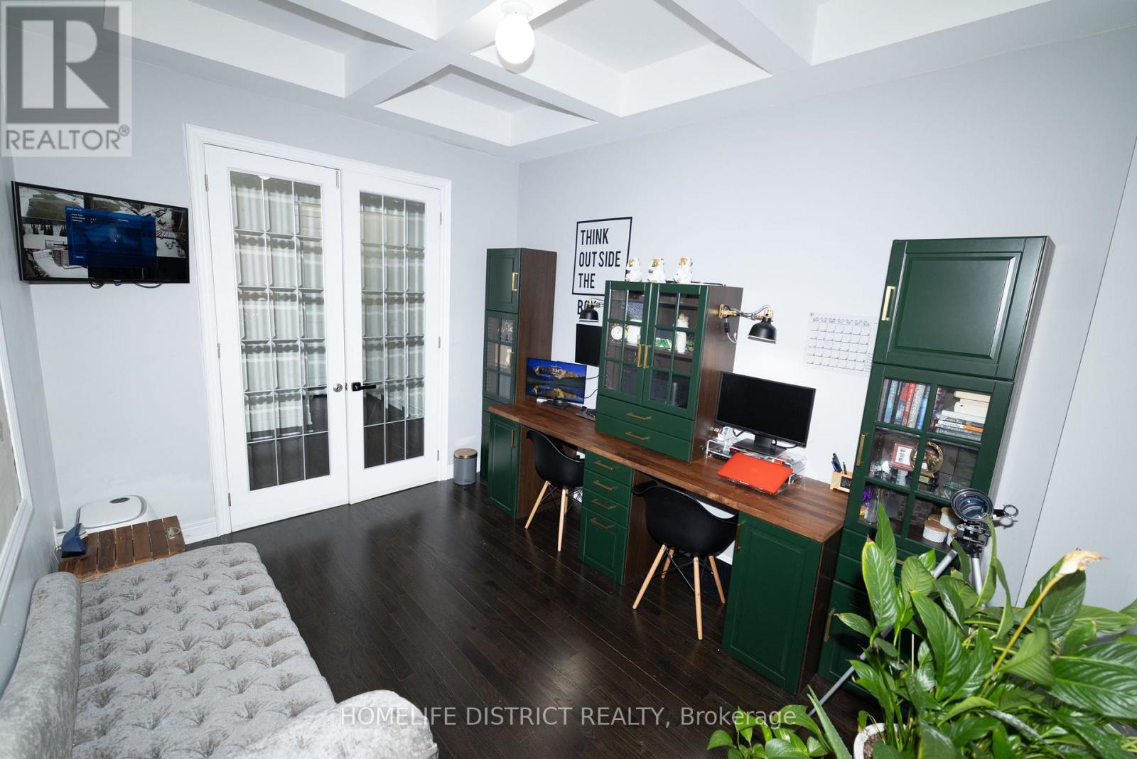 210 Cannes Avenue, Vaughan, Ontario  L4H 3X2 - Photo 9 - N12888244