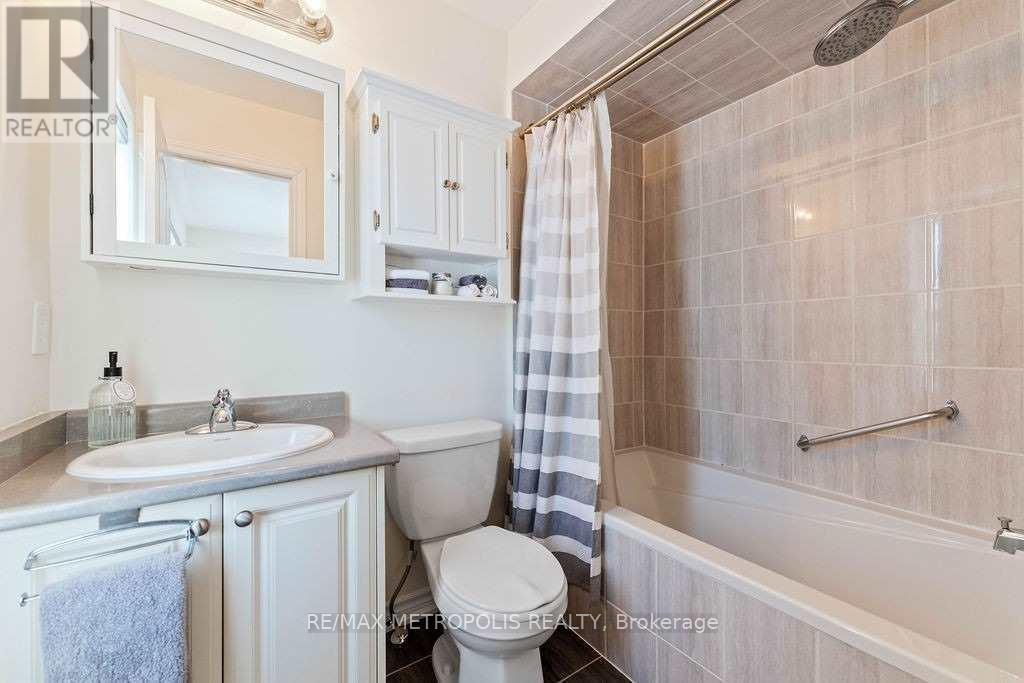 45 Deneb Street, Barrie, Ontario  L4M 0K6 - Photo 8 - S12836988