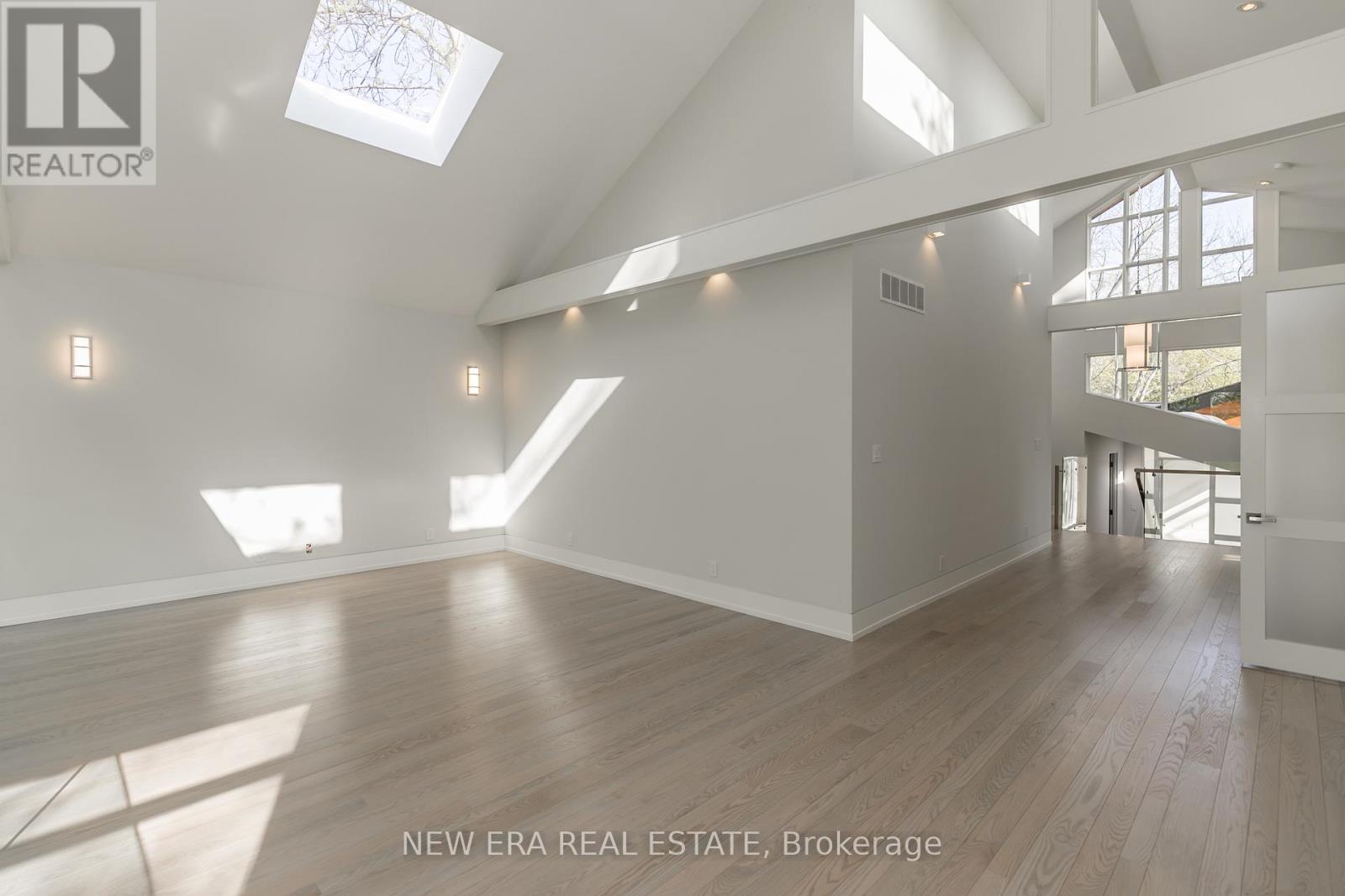 767 Cedarvale Drive, Innisfil, Ontario  L9S 4L2 - Photo 8 - N12890686