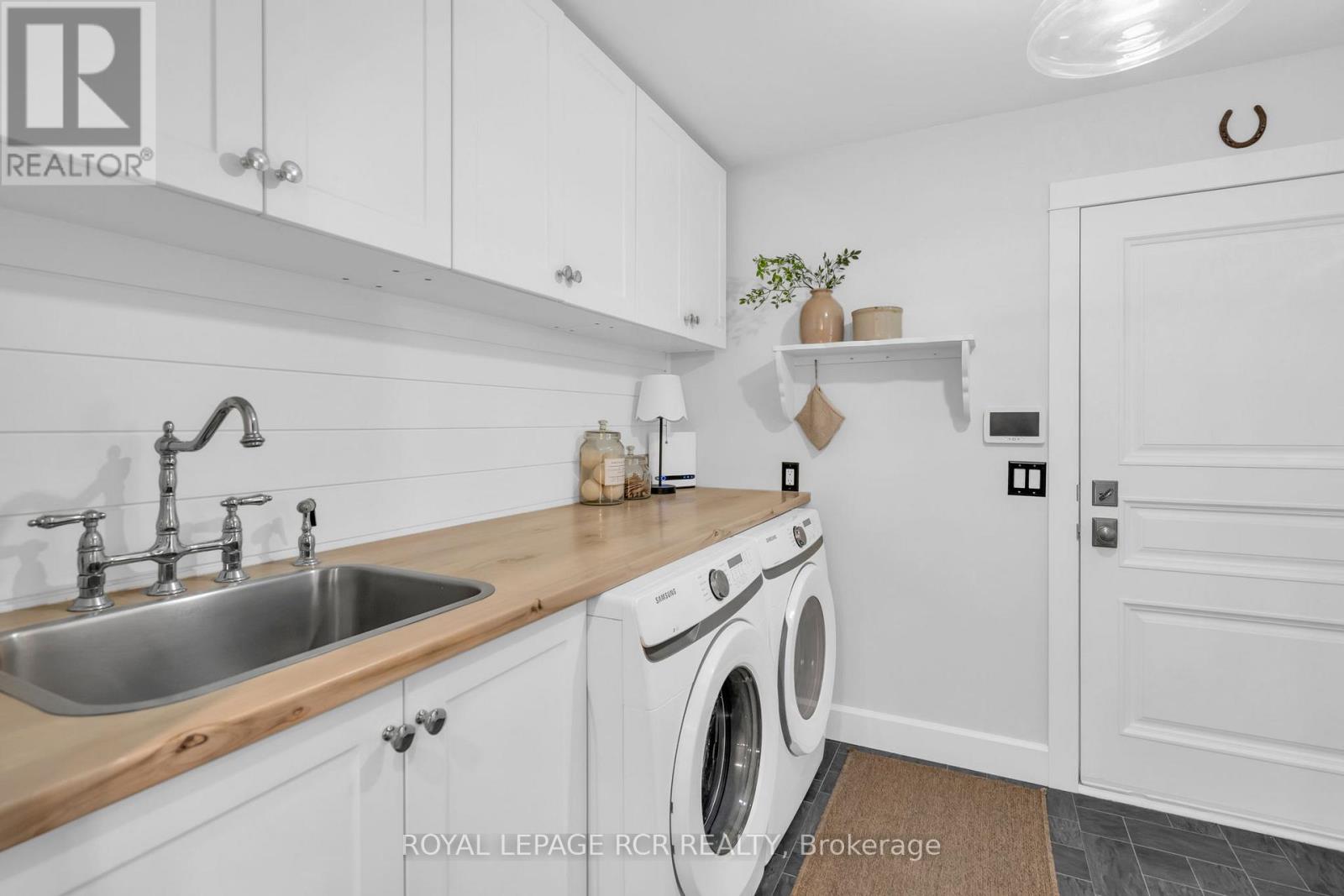 36 Marie Street, Georgina (Sutton & Jackson's Point), Ontario  L0E 1L0 - Photo 18 - N12890748