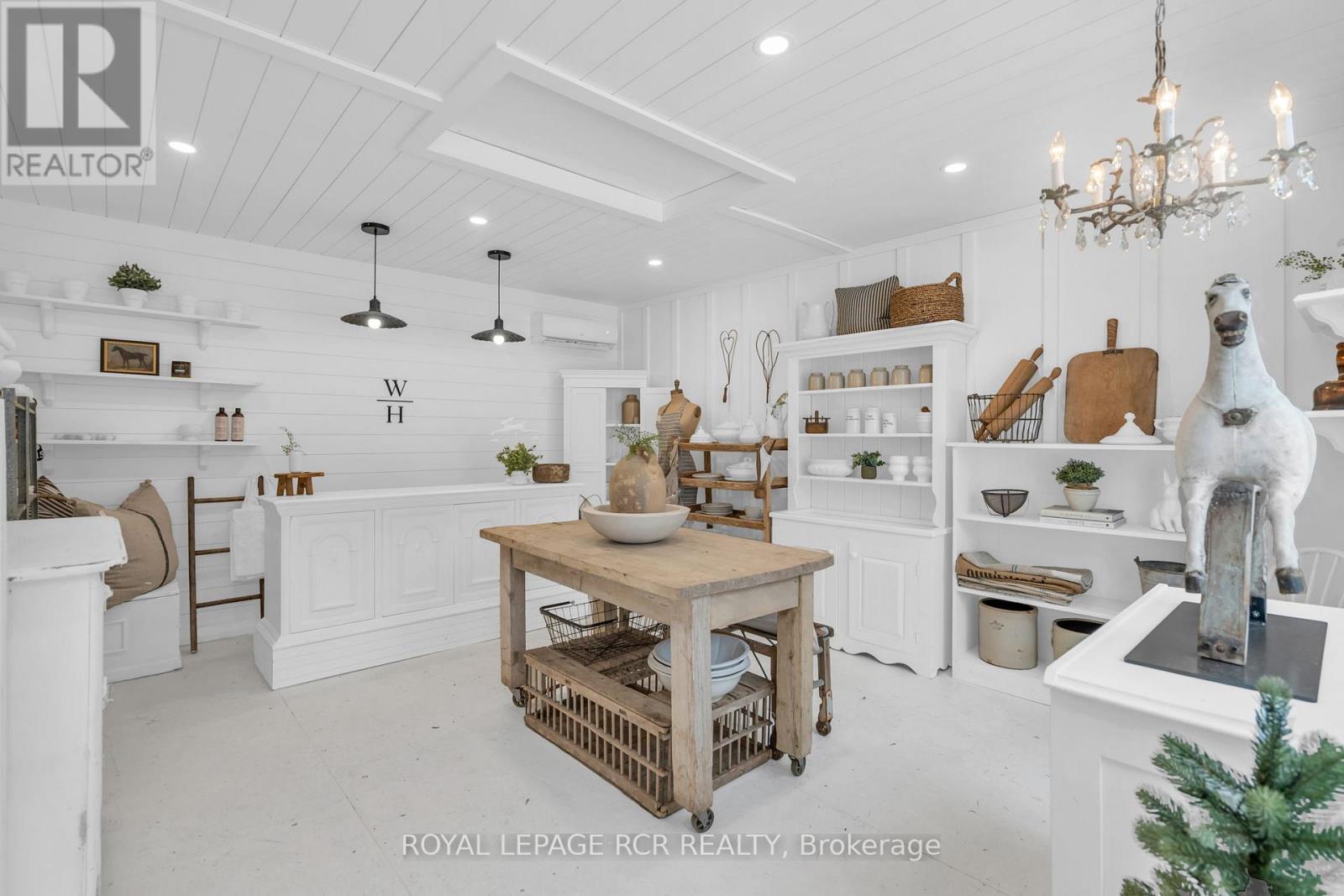 36 Marie Street, Georgina (Sutton & Jackson's Point), Ontario  L0E 1L0 - Photo 42 - N12890748