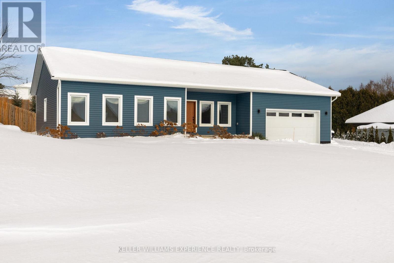 24 RUE HELENE, Tiny, Ontario