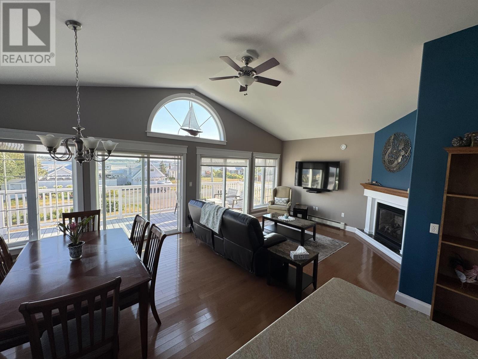 31 Lantern Hill Drive, North Rustico, Prince Edward Island  C0A 1N0 - Photo 4 - 202604743