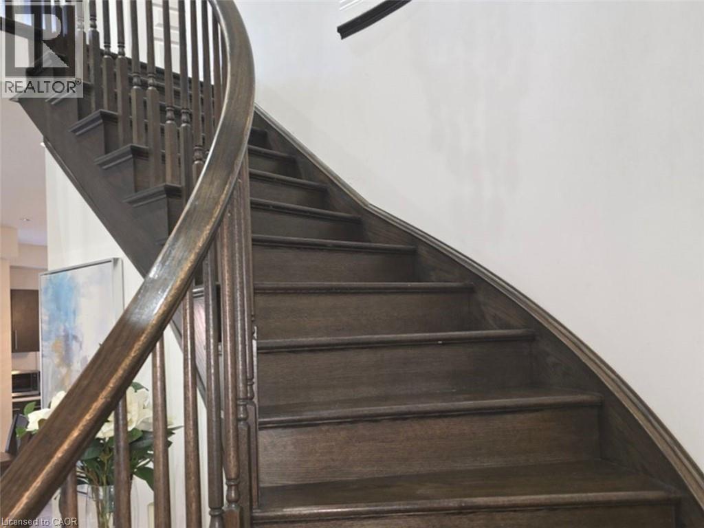 77 Eaglecrest Street, Kitchener, Ontario  N2K 4K1 - Photo 7 - 40792557