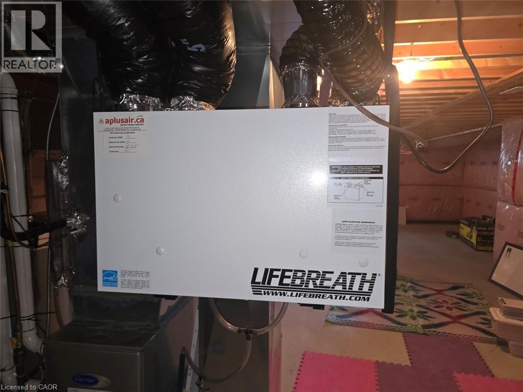 77 Eaglecrest Street, Kitchener, Ontario  N2K 4K1 - Photo 14 - 40792557