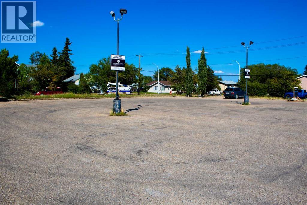 10508 100 Avenue, Grande Prairie, Alberta  T8V 0V9 - Photo 4 - A2281403