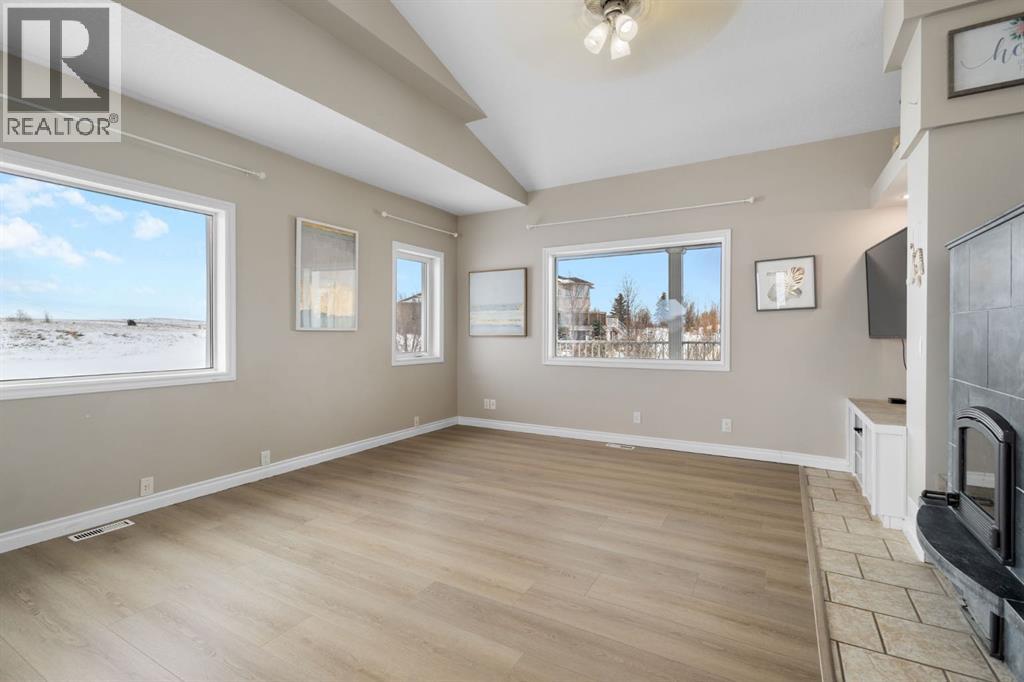 149 Sharp Hill Drive, Rural Rocky View County, Alberta  T4A 0P1 - Photo 4 - A2284437