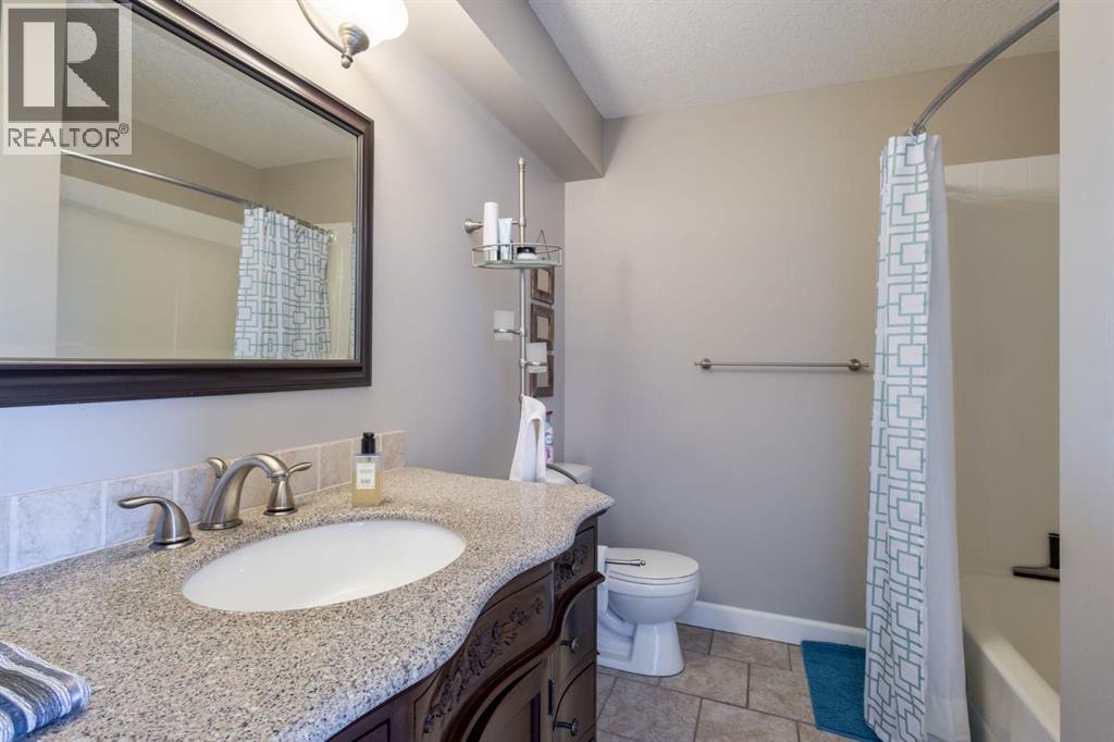 149 Sharp Hill Drive, Rural Rocky View County, Alberta  T4A 0P1 - Photo 37 - A2284437