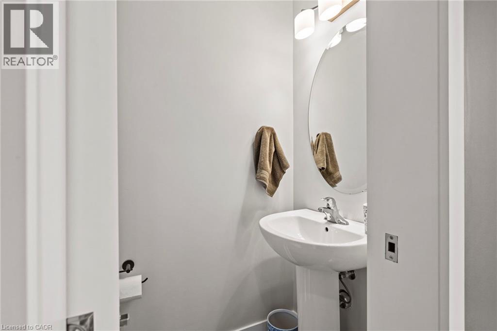 21575 Heritage Road, Thorndale, Ontario  N0M 2P0 - Photo 22 - 40807517