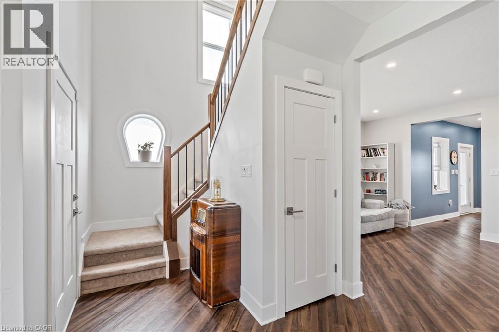 21575 Heritage Road, Thorndale, Ontario  N0M 2P0 - Photo 7 - 40807517