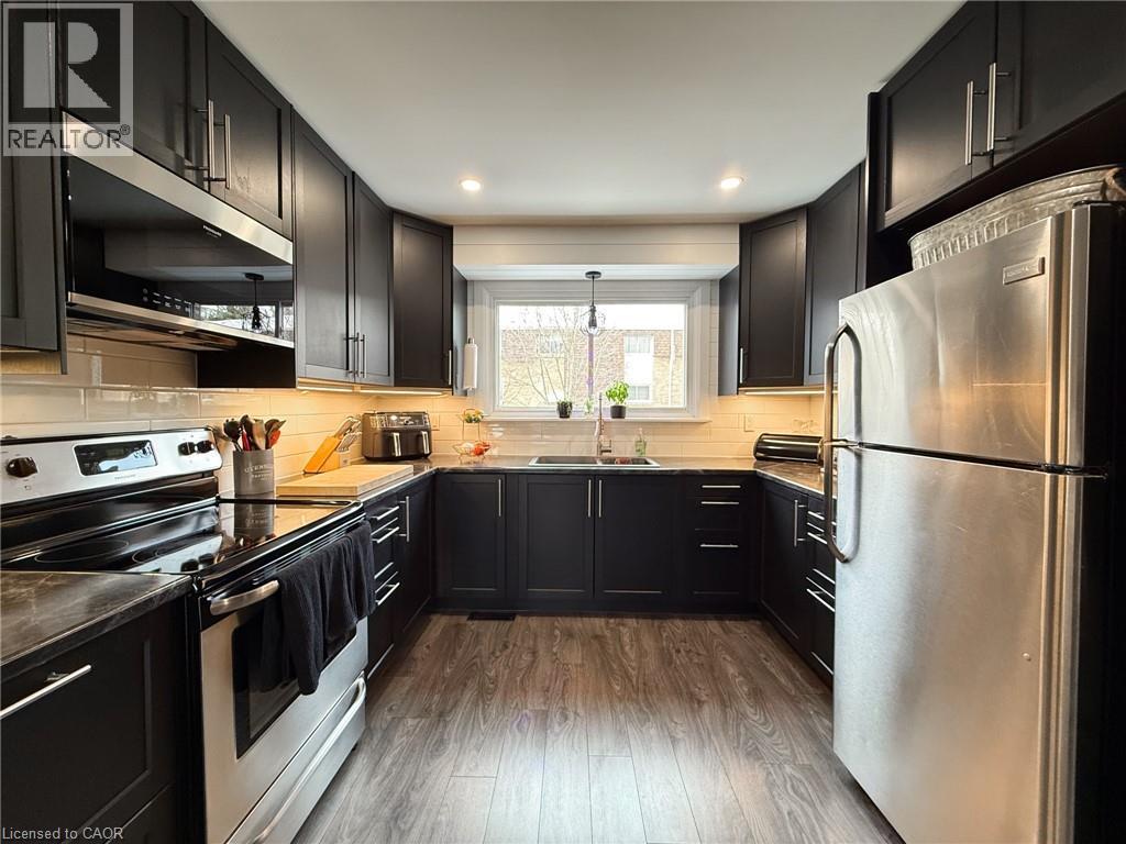 17 Melanie Crescent Unit# 17, Waterdown, Ontario  L0R 2H0 - Photo 12 - 40812398