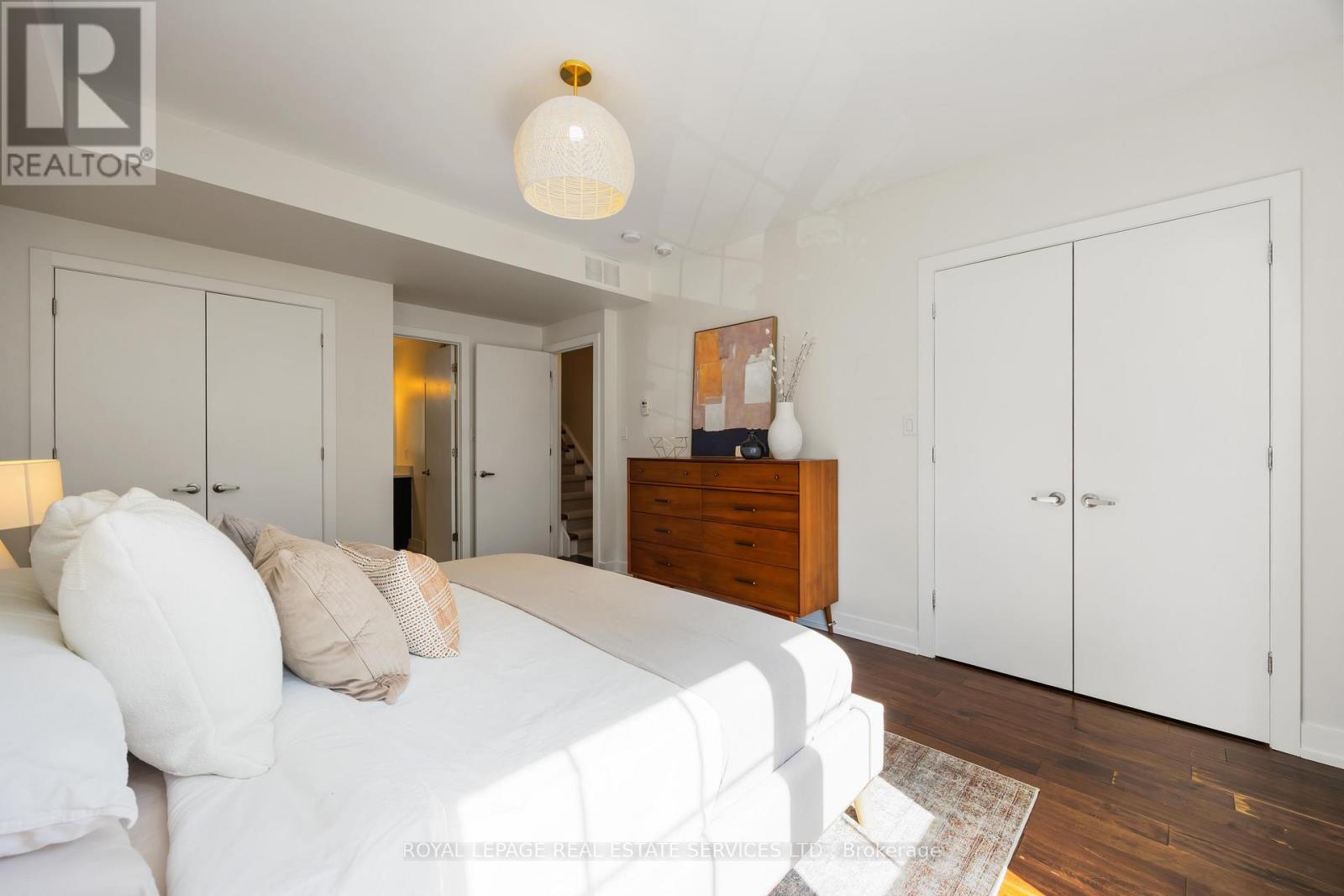 212 Brandon Avenue, Toronto, Ontario  M6H 0C5 - Photo 21 - W12890708