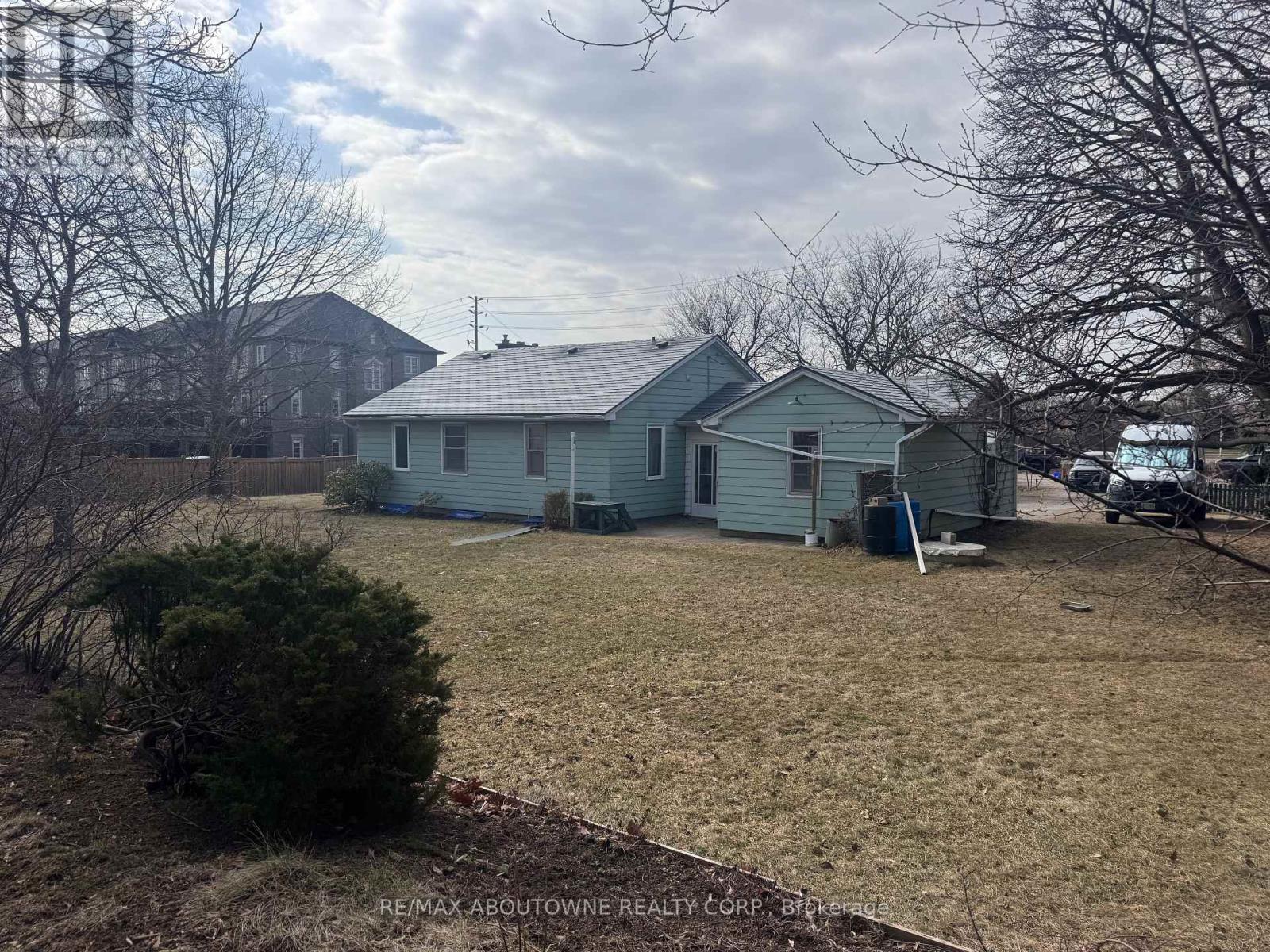 2317 Khalsa Gate, Oakville, Ontario  L6M 4J2 - Photo 9 - W12890722