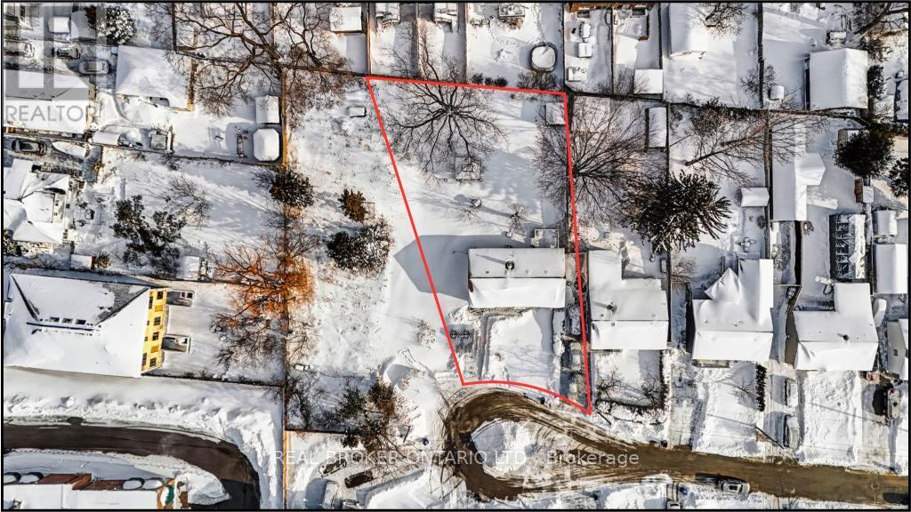 1069 ROOSEVELT ROAD, Mississauga, Ontario