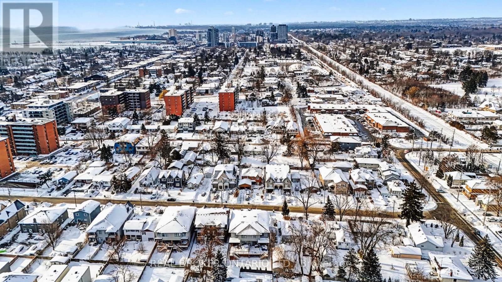 1069 Roosevelt Road, Mississauga, Ontario  L5G 3Y6 - Photo 36 - W12890760