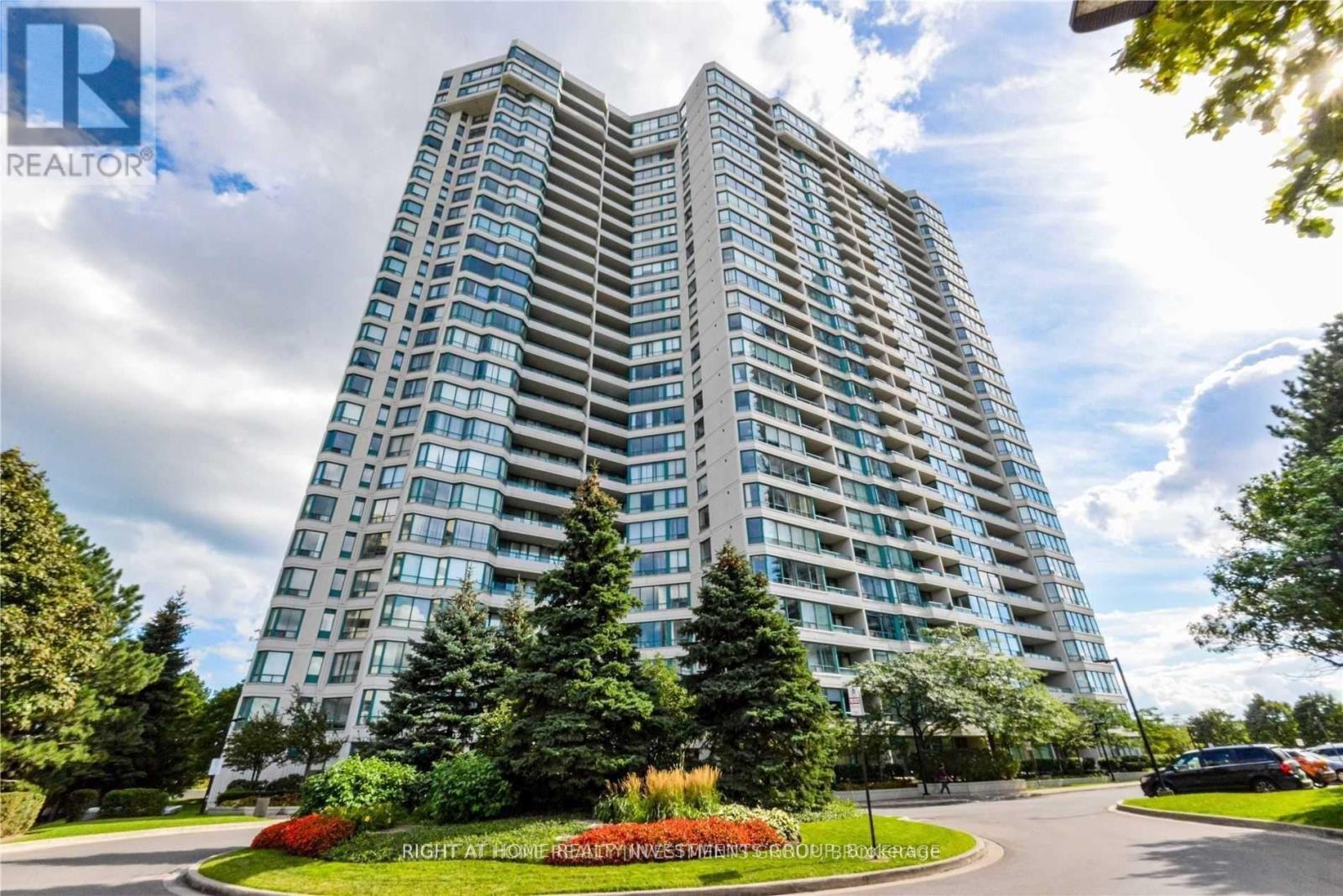 812 - 550 WEBB DRIVE, Mississauga, Ontario