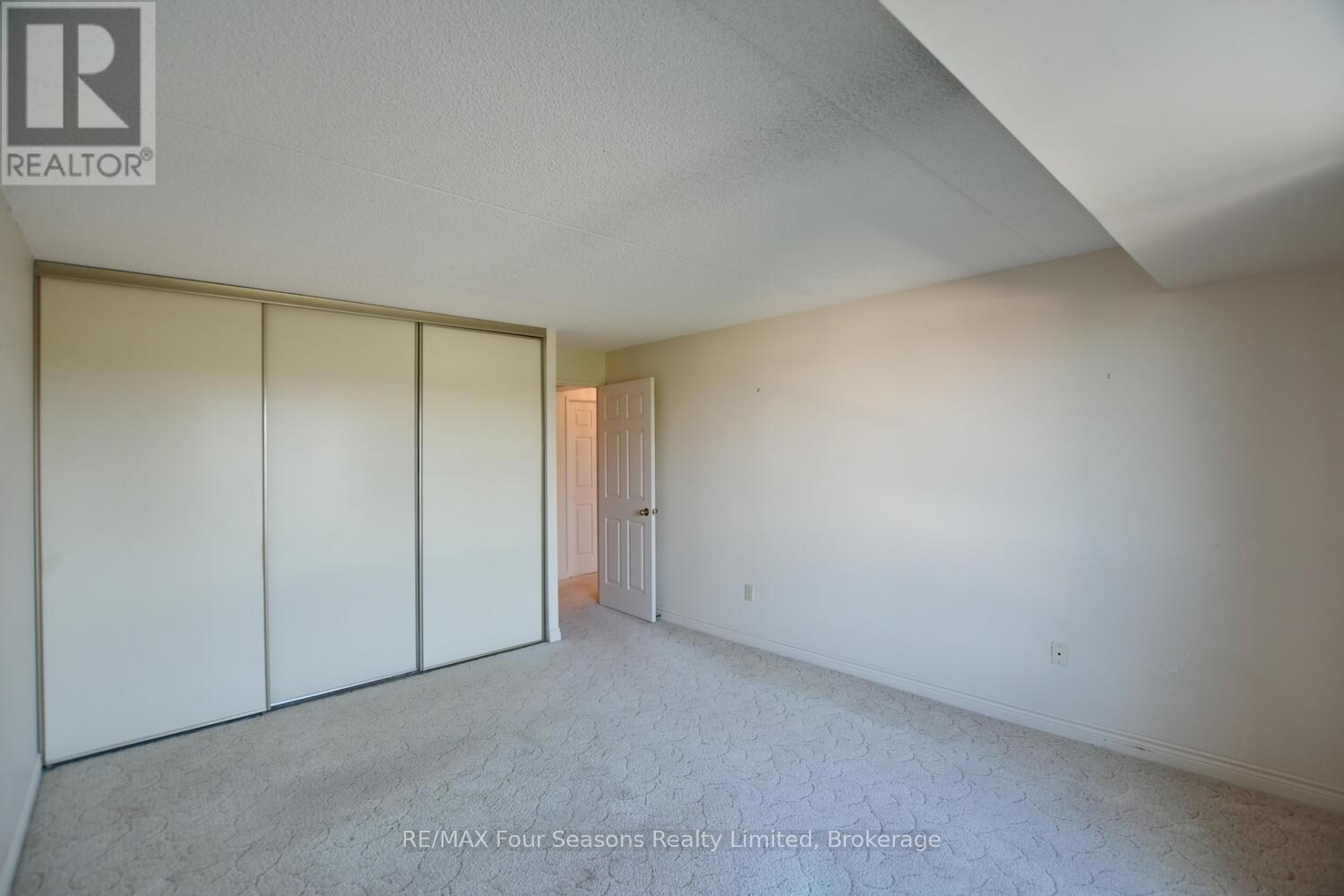 505 - 172 Eighth Street, Collingwood, Ontario  L9Y 4T2 - Photo 27 - S12451550