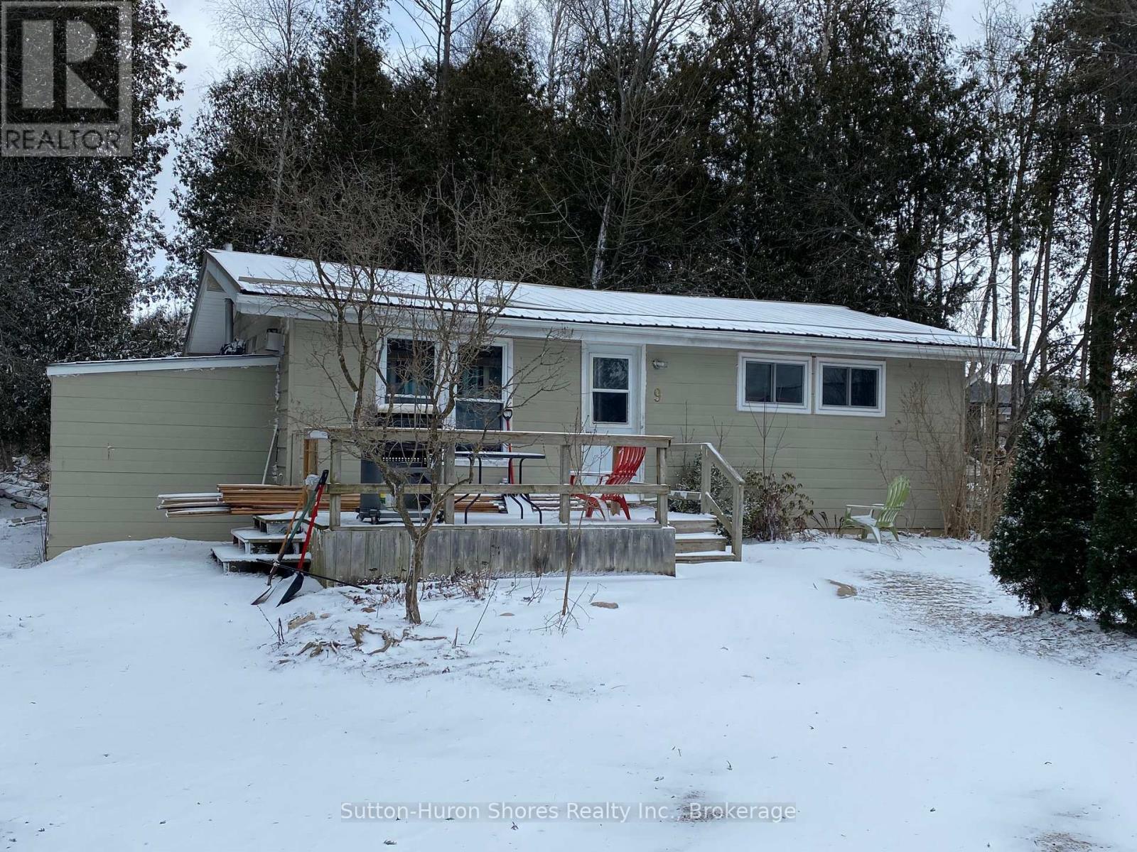 95 Mcvicar Street, Saugeen Shores, Ontario  N0H 2C0 - Photo 10 - X12888428