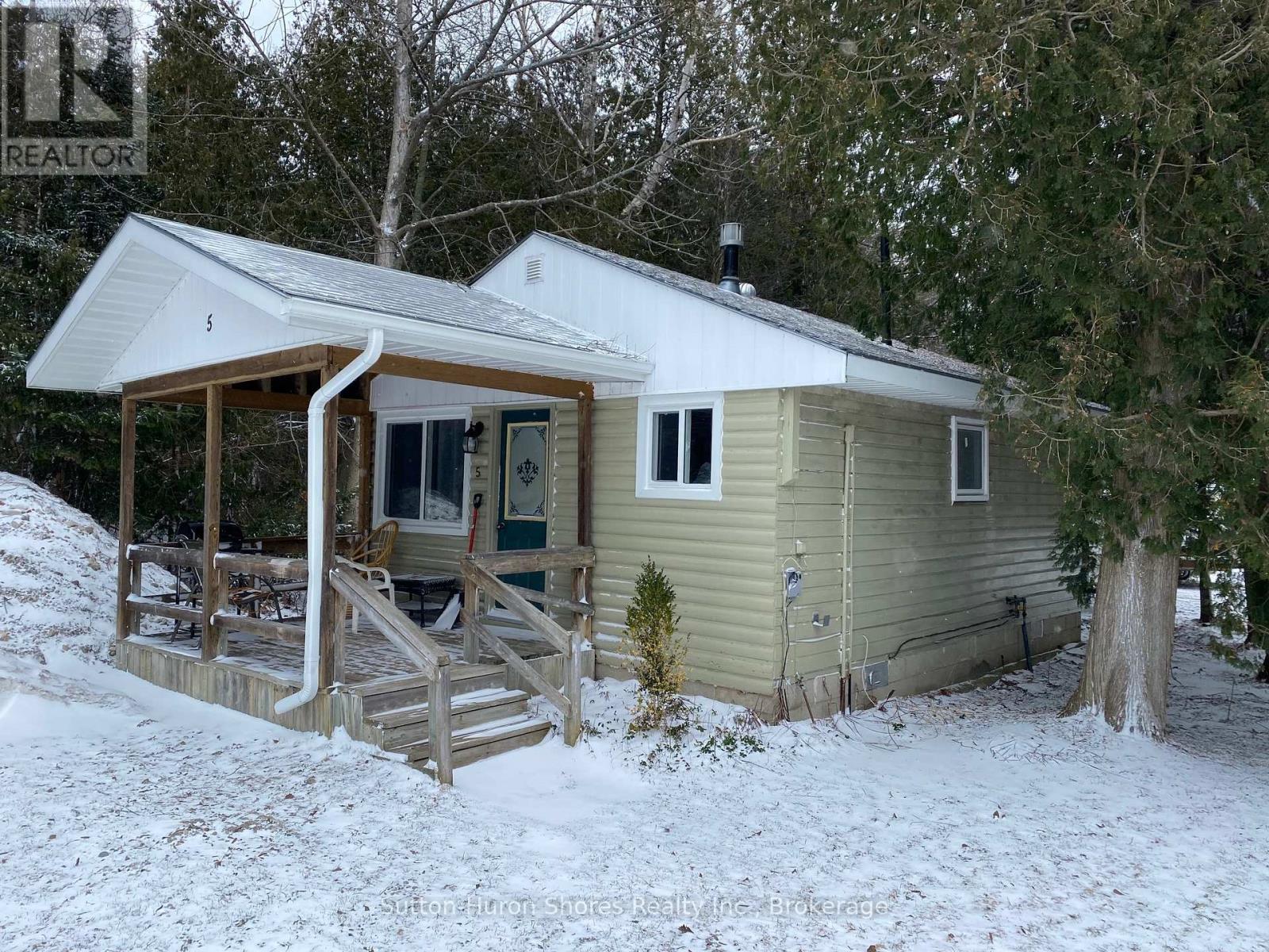 95 Mcvicar Street, Saugeen Shores, Ontario  N0H 2C0 - Photo 5 - X12888428