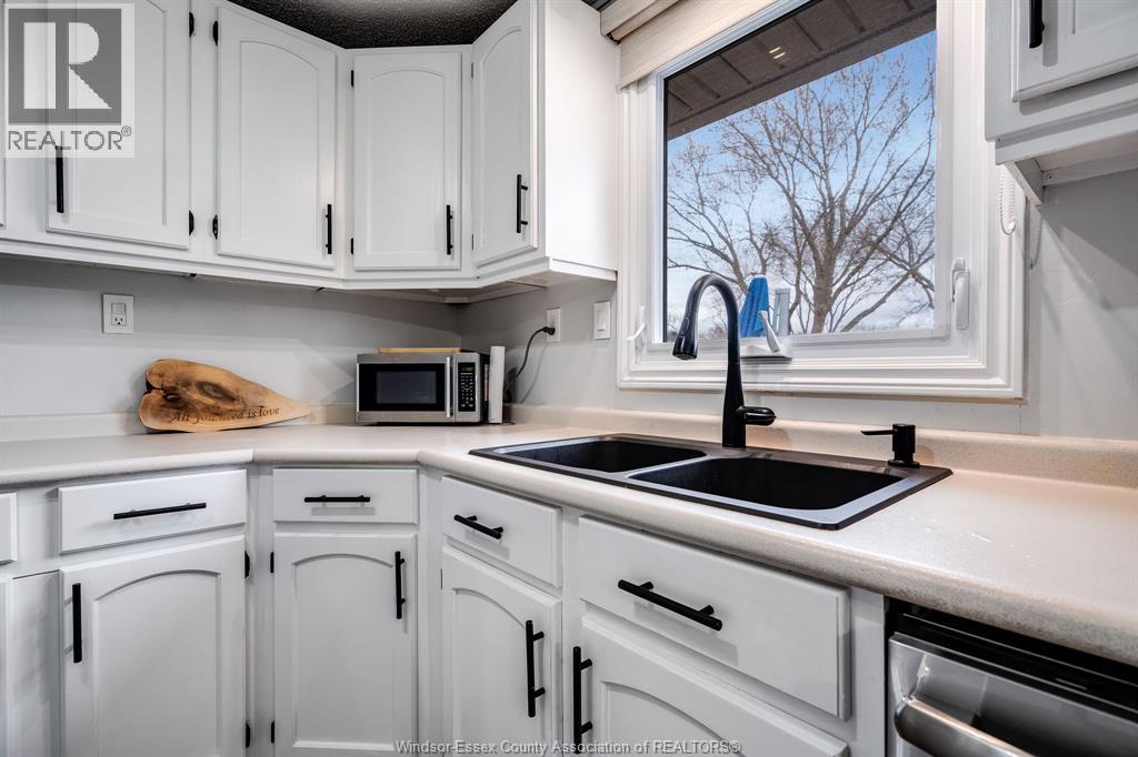 659 Henry, Belle River, Ontario  N0R 1A0 - Photo 11 - 26005552